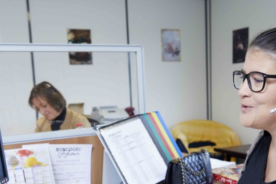 BGA - Télévendeuse